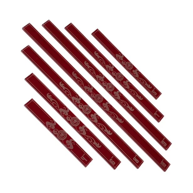Uniwersalne miarki o kolorze czerwony transparent.webp