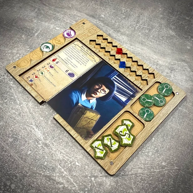 Plansza Gracza do Arkham Horror 3 ed, HDF Dąb Sonoma, przykładowe rozłożenie.webp
